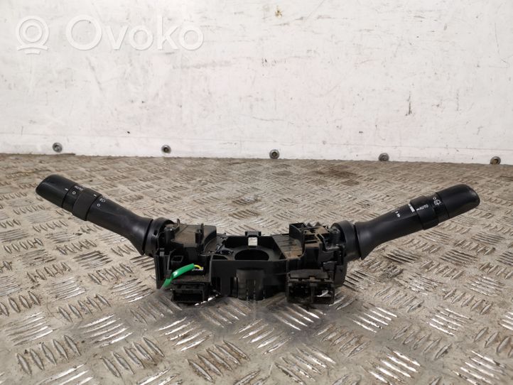 Subaru Outback (BS) Leva/interruttore dell’indicatore di direzione e tergicristallo 173848