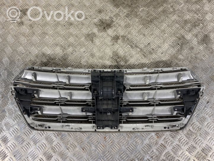 Subaru Outback (BS) Grille calandre supérieure de pare-chocs avant 91122AL060