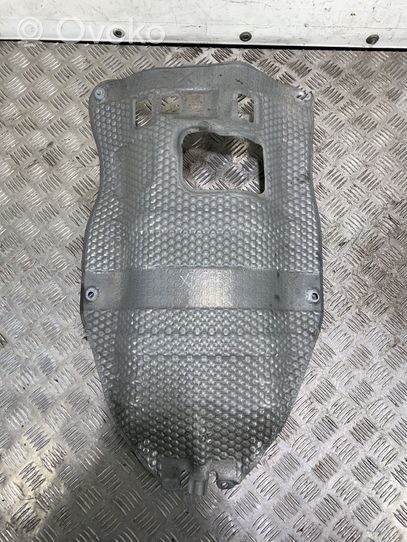 Subaru XV II Exhaust heat shield 