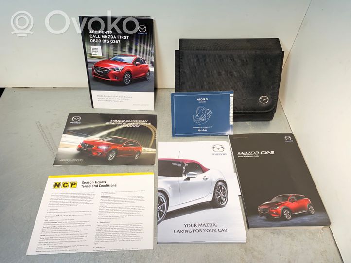 Mazda CX-3 Libretto di servizio dei proprietari 