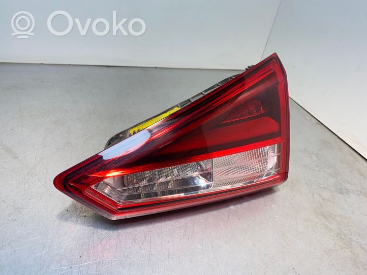 Seat Arona Lampy tylnej klapy bagażnika 