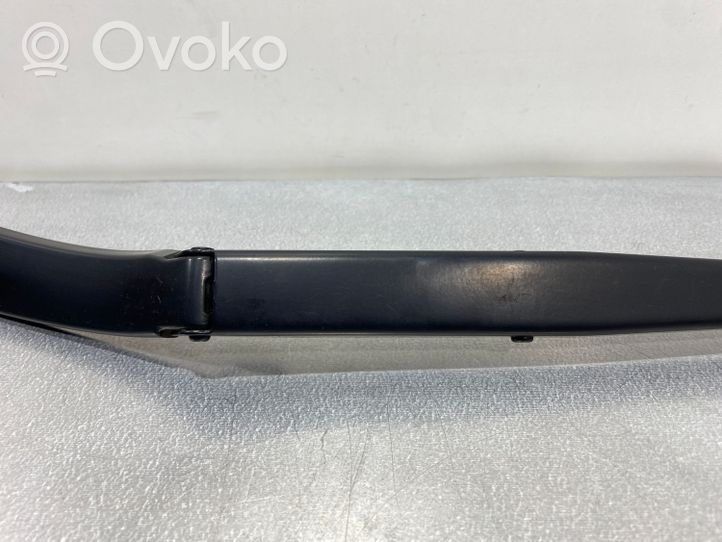 Hyundai Santa Fe Front wiper blade arm 