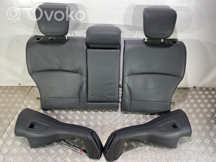 Subaru Outback (BS) Garnitures, kit cartes de siège intérieur avec porte 