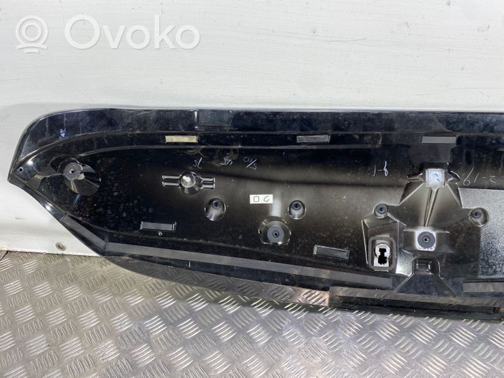 Lexus RX 330 - 350 - 400H Spojler klapy tylnej / bagażnika 7608548041