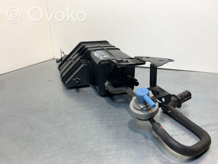 Subaru Outback (BS) Serbatoio a carbone attivo per il recupero vapori carburante 42035FL000