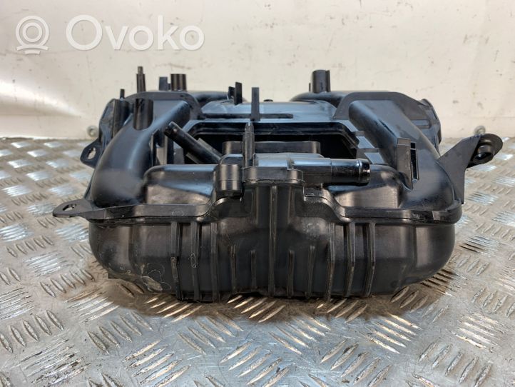 Toyota Prius (XW50) Intake manifold 1712037110