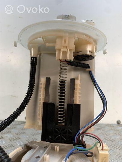 Toyota Prius (XW50) In-tank fuel pump 7702047140