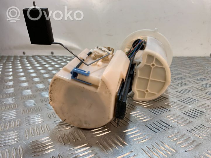 Toyota Prius (XW50) Kraftstoffpumpe im Tank 7702047140