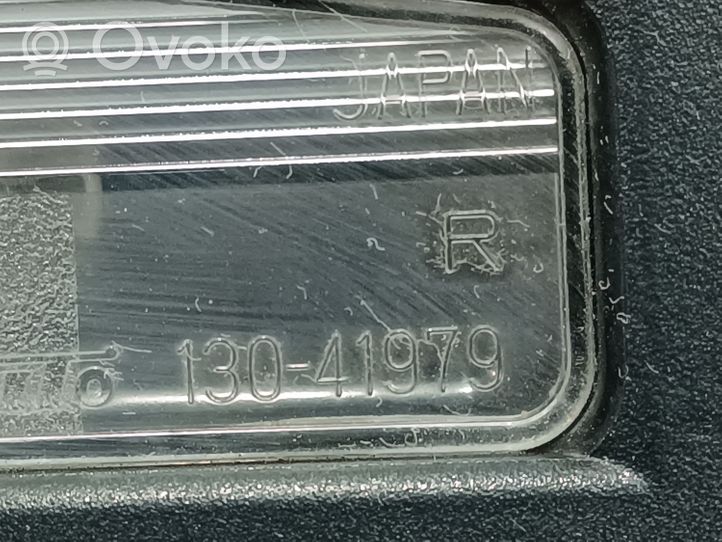 Mazda CX-3 Lampa oświetlenia tylnej tablicy rejestracyjnej 13041979