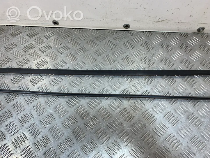 Toyota Prius (XW50) Roof trim bar molding cover 