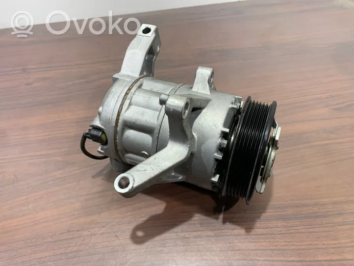 Subaru Forester SK Compressore aria condizionata (A/C) (pompa) 73111SJ030