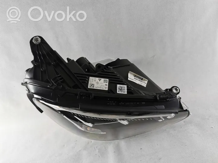 Mercedes-Benz E W124 Faro delantero LED diurno A2139067609