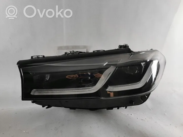 BMW 5 G30 G31 LED-päiväajovalo 5A388E3