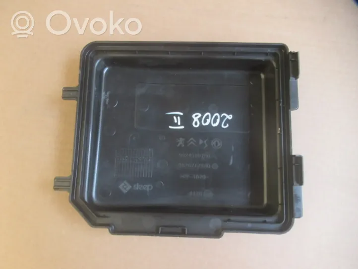 Peugeot 2008 II Fuse box cover 9824510780