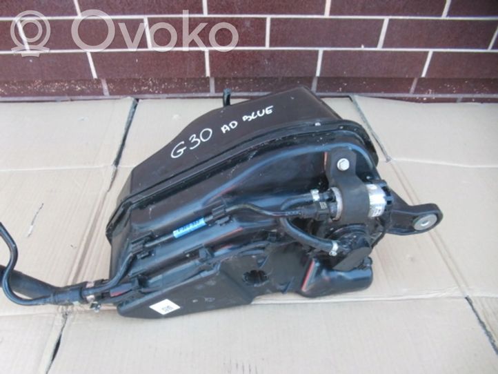 11564310 BMW 5 G30 G31 AdBlue liquid reservoir, 110.90 € RRR