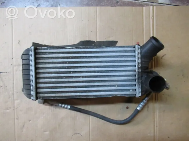 Ford C-MAX II Chłodnica powietrza doładowującego / Intercooler 8V619L440CD