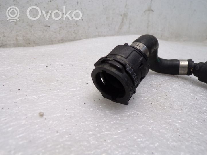 BMW 3 G20 G21 Tuyau de liquide de refroidissement moteur 8473706