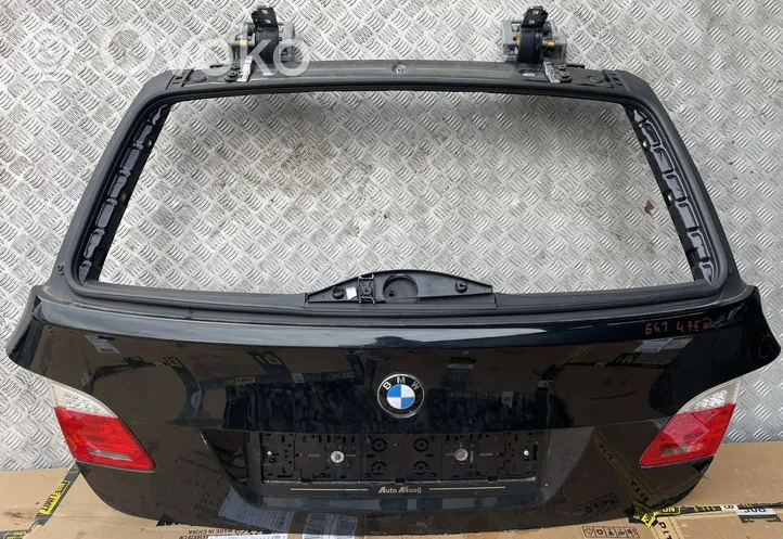 BMW 5 E60 E61 Tylna klapa bagażnika 