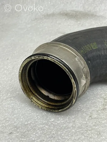 Mercedes-Benz S W222 Coolant pipe/hose 