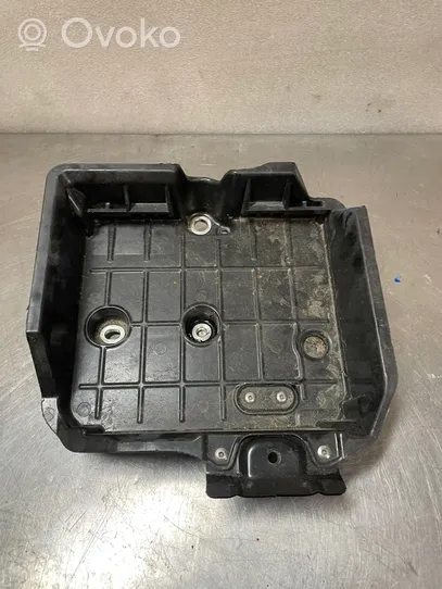 Toyota Corolla E210 E21 Support boîte de batterie 74404-02800