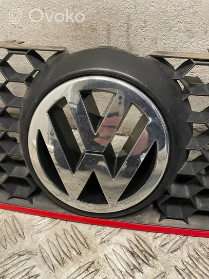 Volkswagen Touran III Muu ulkopuolen osa 
