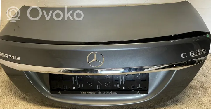 Mercedes-Benz C AMG W205 Puerta del maletero/compartimento de carga 