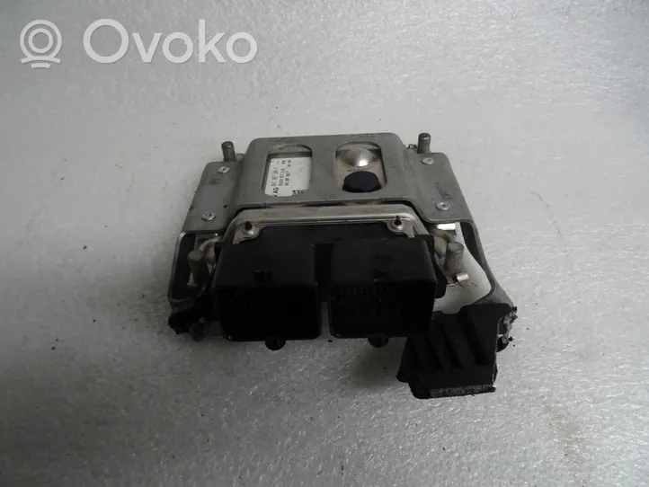 Volkswagen Polo II 86C 2F Other control units/modules 04C907309P