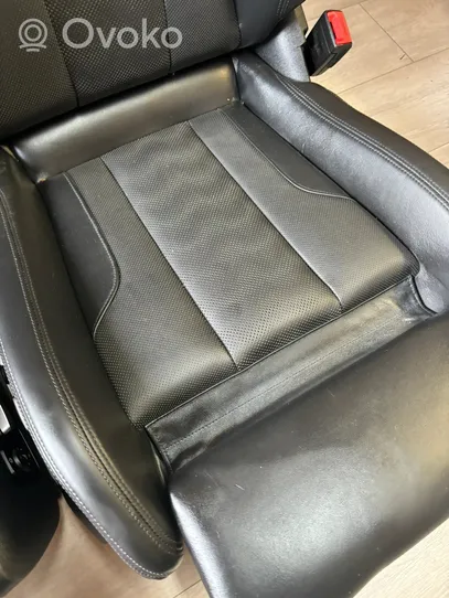 BMW M3 G80 Juego del asiento 