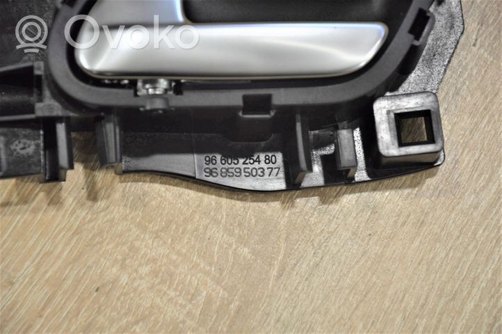 Peugeot 508 Sliding door interior handle S195