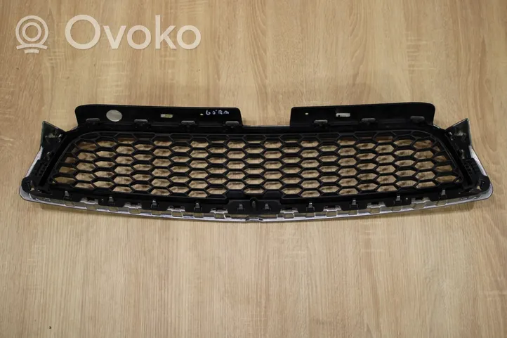 Chevrolet Captiva Grille de calandre avant 