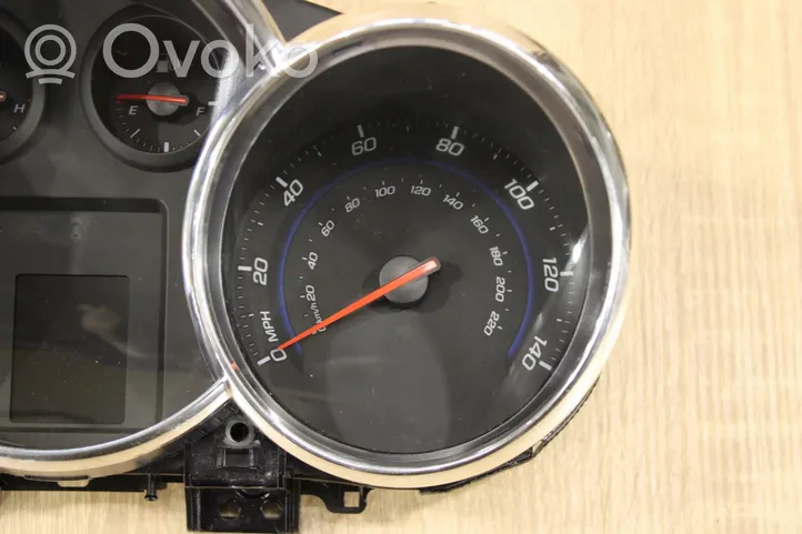 Chevrolet Cruze Speedometer (instrument cluster) 