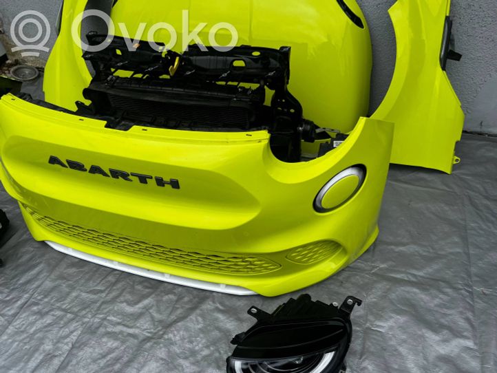 Fiat 500E Front piece kit, 5647.06 € RRR