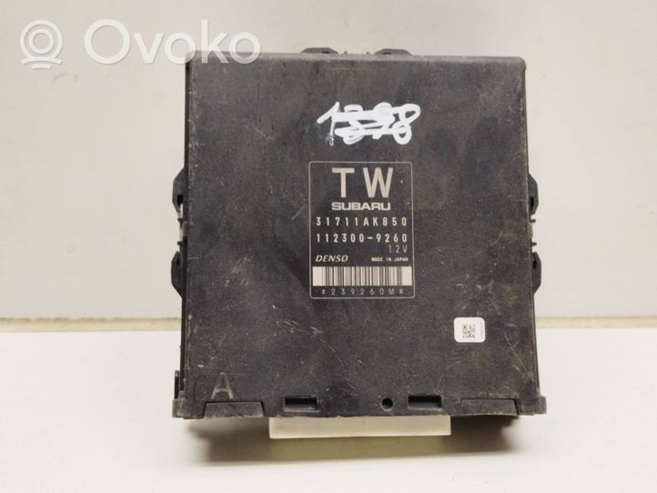 Subaru Legacy Module de contrôle de boîte de vitesses ECU 31711AK850