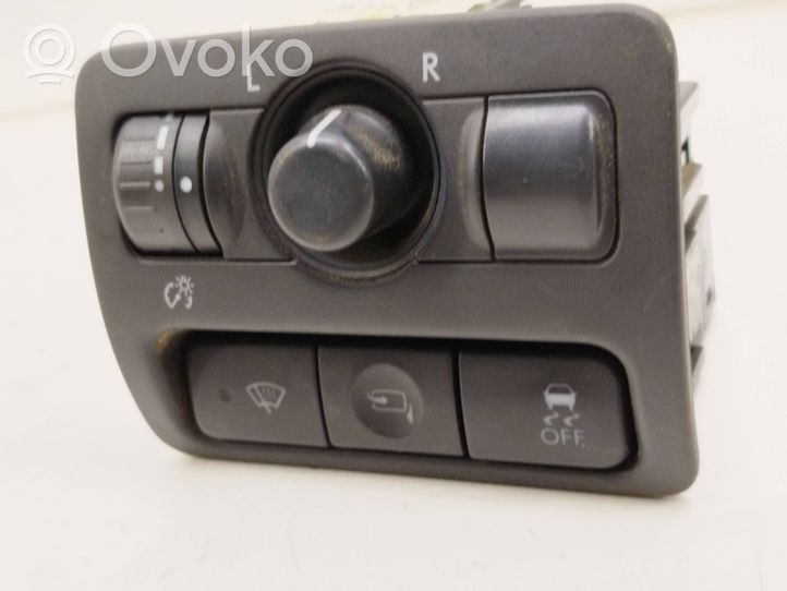 Subaru Outback Wing mirror switch 159A03