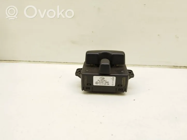 Subaru Legacy Istuimen säädön kytkin 10048688