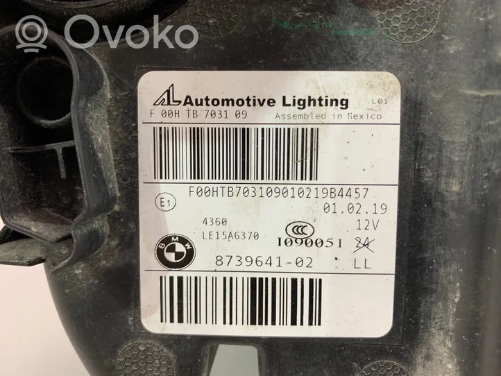 BMW X3 G01 Lampa przednia 8739641