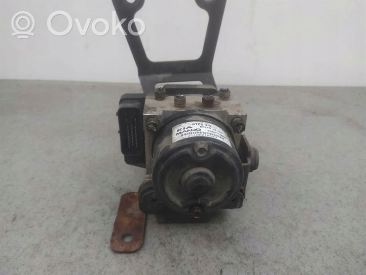 KIA Carens II Pompe ABS 0K2FD437A0