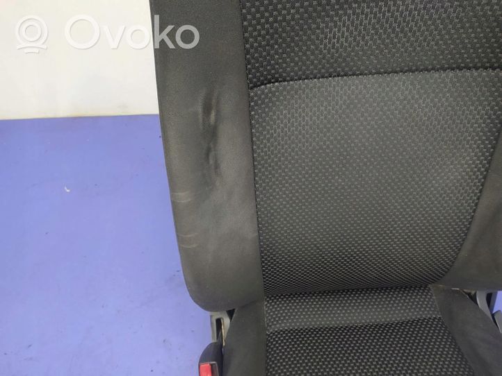 Mitsubishi Lancer Front driver seat 