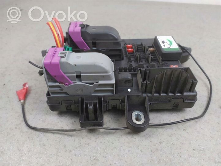 Opel Insignia A BSM Control unit 13277317