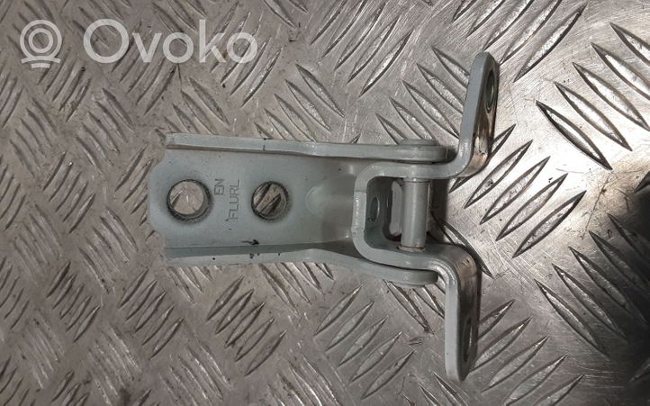 Hyundai Santa Fe Front door lower hinge 