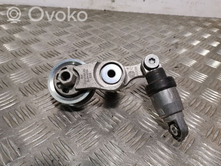 Honda CR-V Generator/alternator belt tensioner 