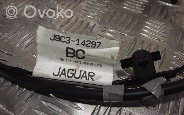 Jaguar E-Pace Langų skysčio žarnelė (-ės) priekinio stiklo J9C314297