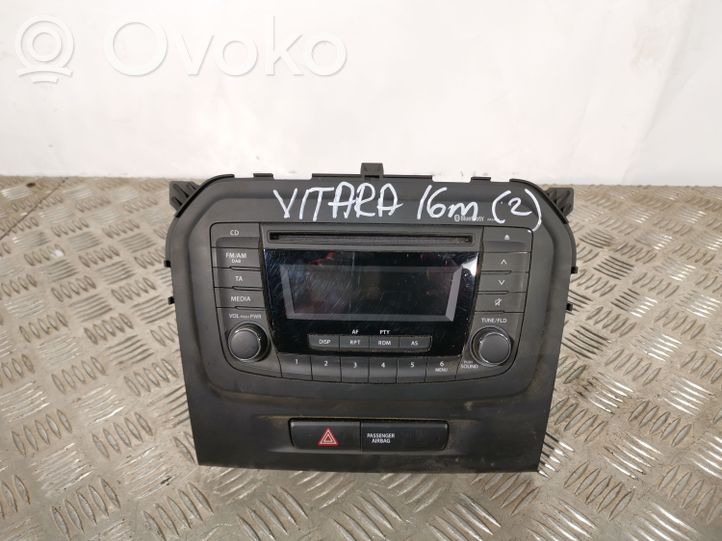 3910154P20 Suzuki Vitara (LY) Radio/CD/DVD/GPS head unit, 80.00 € | RRR