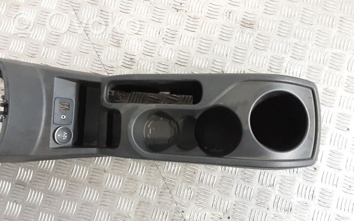 Ford Ecosport Center console 
