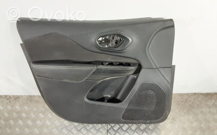 Jeep Cherokee Rivestimento del pannello della portiera anteriore 