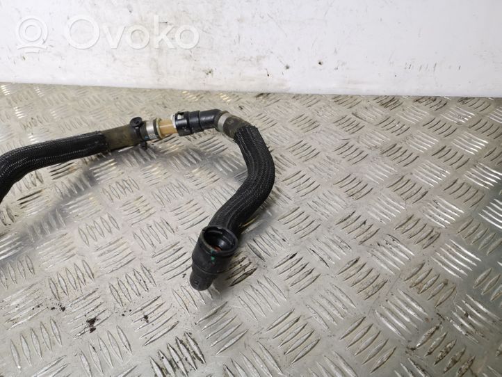 Jeep Cherokee Durite de refroidissement tube 