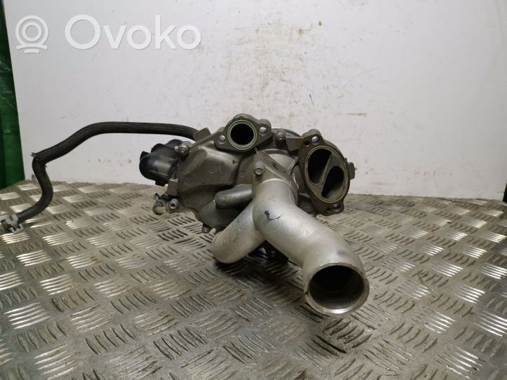 Jeep Grand Cherokee Water pump 050557048