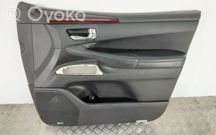 Lexus LX 570 Boczki / Poszycie drzwi przednich 