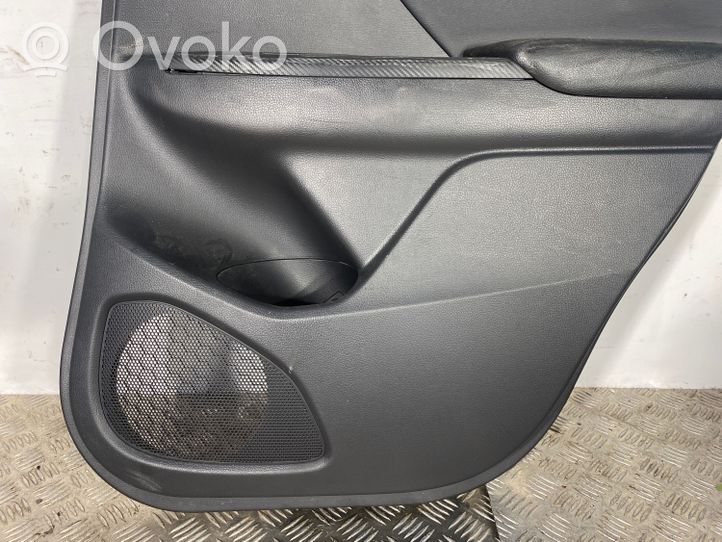 Mitsubishi Eclipse Cross Takaoven verhoilu 