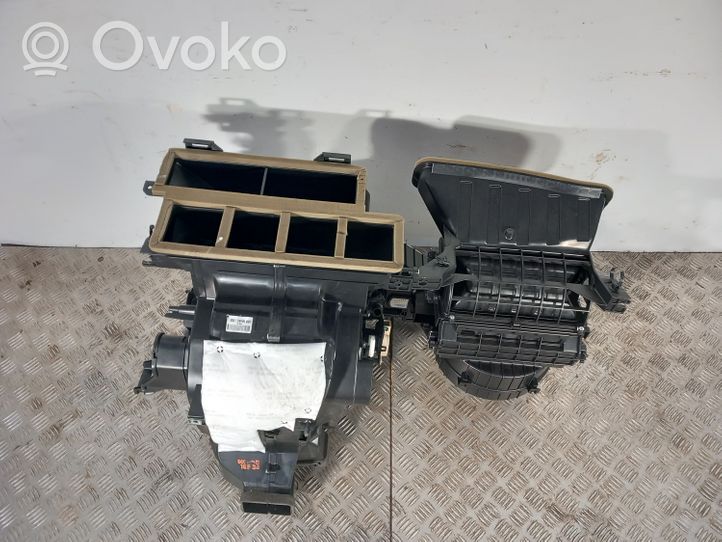 KIA Sorento Salono oro mazgo plastikinis korpusas 